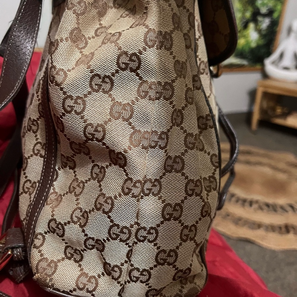 Gucci Tan and Brown GG Canvas Backpack - Picture 4 of 9